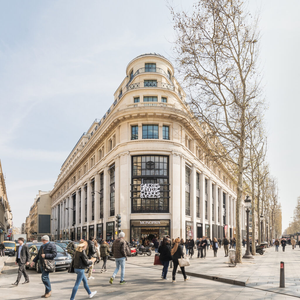 Enhancing visitor experience at Galeries Lafayette – Paris Champs-Élysées through pedestrian flow analyses