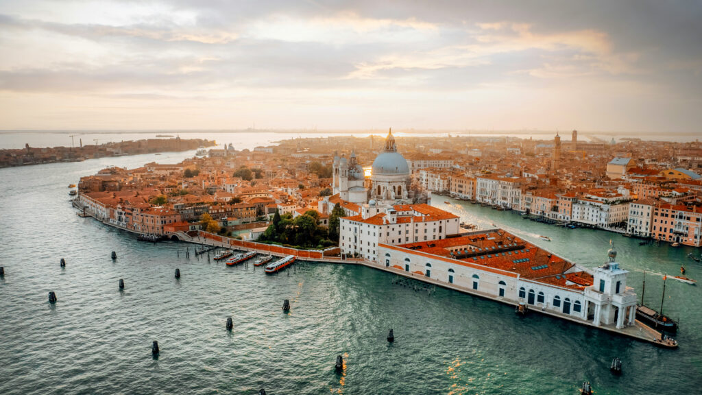Improving sustainability, safety, and efficiency across Venice's urban and regional transport systems